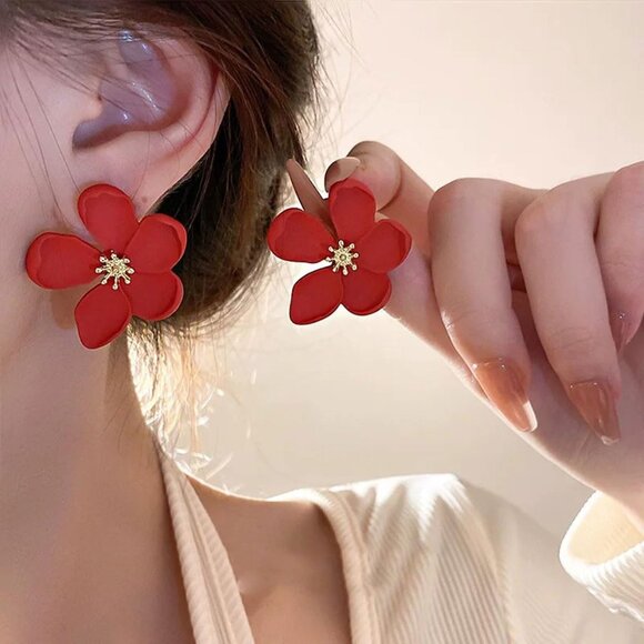 Women's Red Beauty Cute Flower Shape Statement Boho Dainty Stud Earrings - Picture 4 of 7